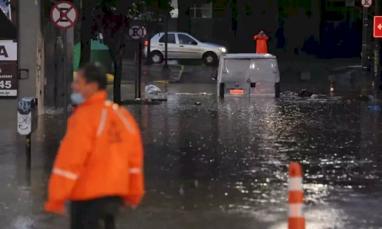 Minas será atingida pela chuva que deixou rastro de destruição na Bahia