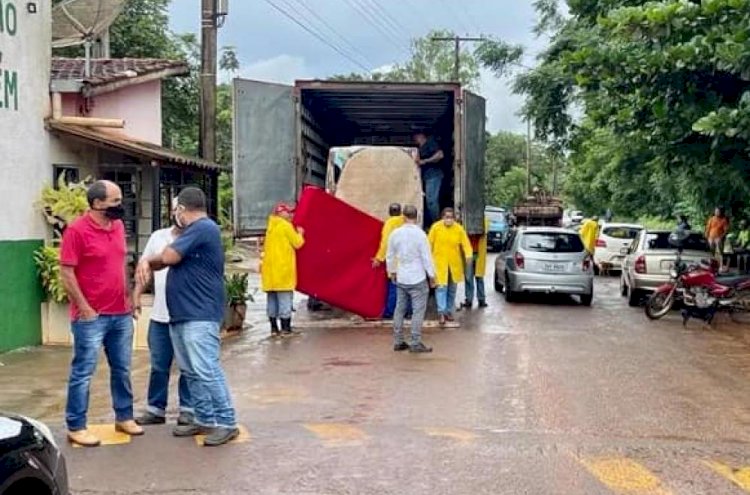 Com risco de inundação, Prefeitura de Ceres faz remoção e acolhimento de famílias ribeirinhas