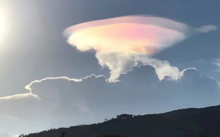 Moradores se surpreendem com nuvens coloridas no céu de Goiás