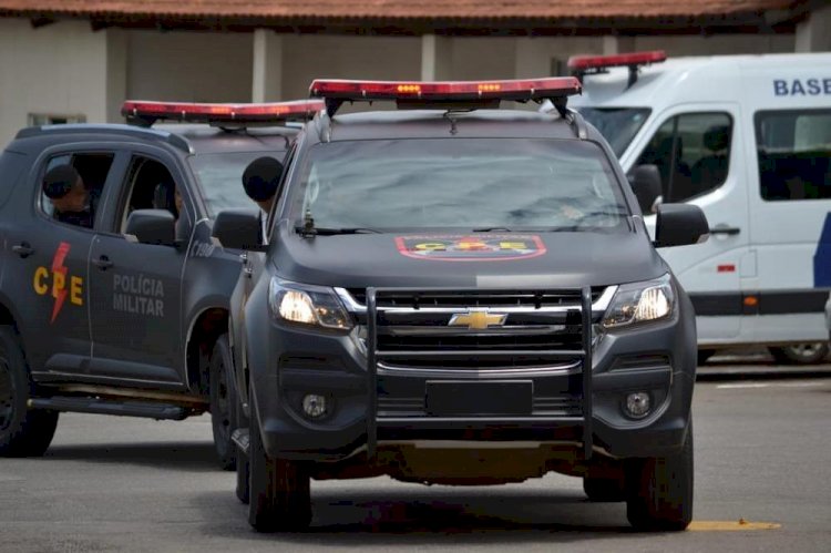 Policiais de CPE de Rialma detém quatro homens suspeitos tráfico de drogas e porte ilegal de arma de fogo