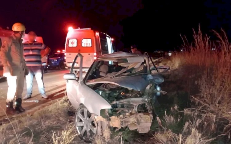 Em Goiás: Dois motoristas morrem e quatro passageiros ficam feridos em acidente entre carros