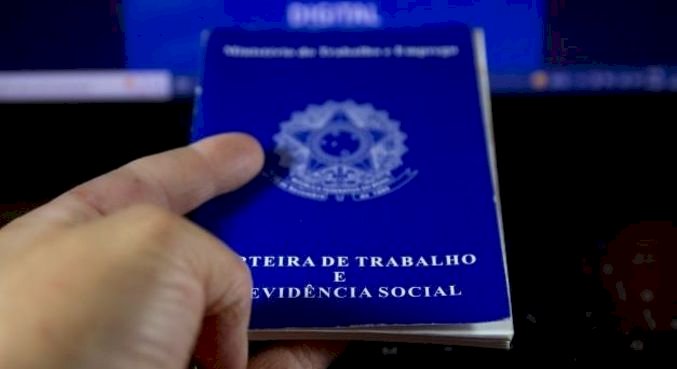 Número de pedidos de seguro-desemprego volta a cair em julho e retoma patamar pré-pandemia