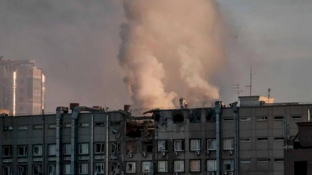 Kiev amanhece sob bombardeios dois dias após ataque 'terrorista' contra campo de treinamento da Rússia