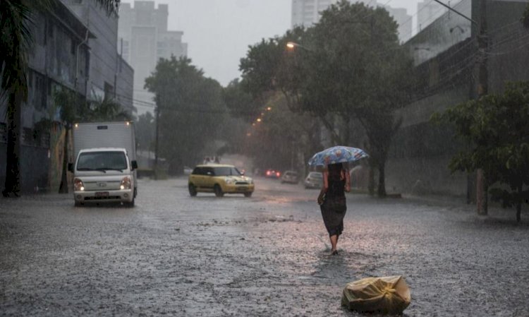 Frente fria avança sobre Goiás podendo causar tempestades