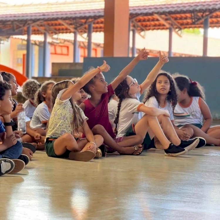 Escola Municipal Pequeno Príncipe em Ceres realiza atividades de educação ambiental