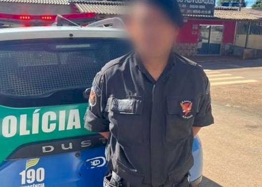 Em Goiás: Homem é preso suspeito de fingir ser PM e pastor para pedir doações