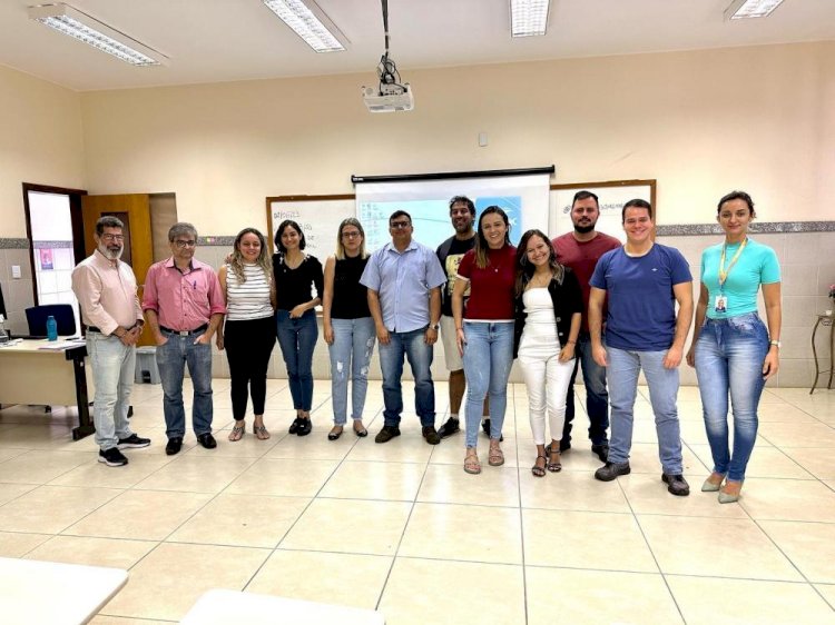 Prefeitura de Ceres, através da Secretaria de Planejamento e Tecnologia, ofereceu para os servidores do município o curso da Escola de Governo