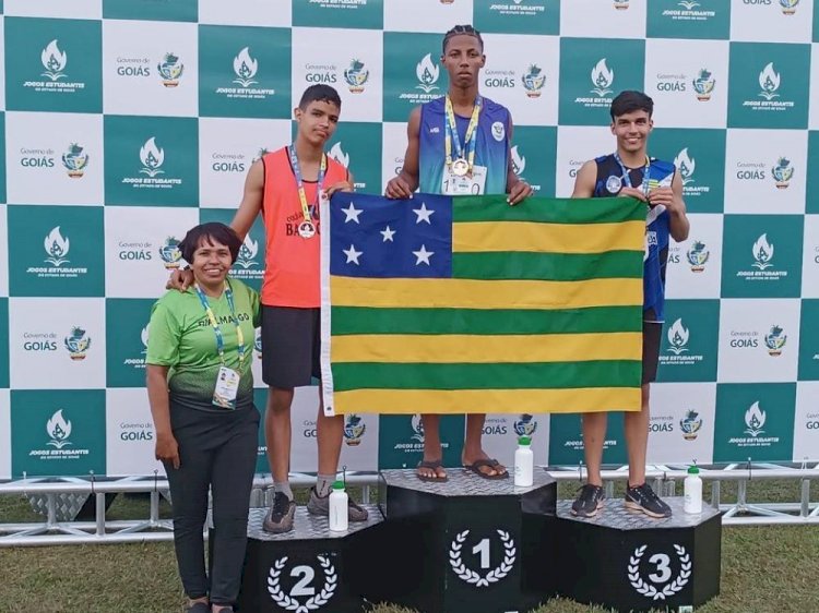 Atletas do projeto de Atletismo de Rialma disputaram a fase estadual dos Jogos Estudantis do Estado de Goiás