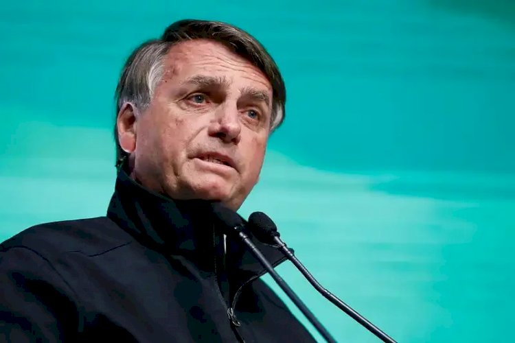 'Mandei, qual o problema?', diz Bolsonaro sobre mensagem contra o STF