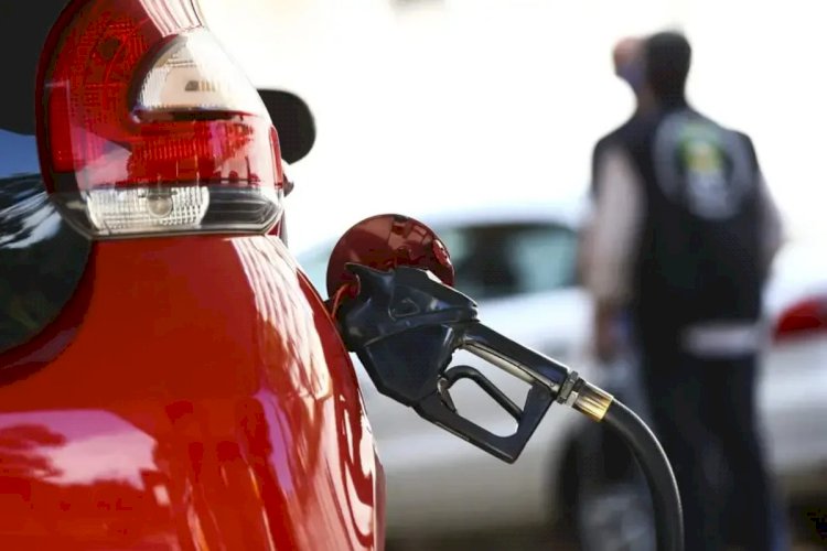 Goiás registra queda nos preços do etanol e da gasolina, mas alta no diesel