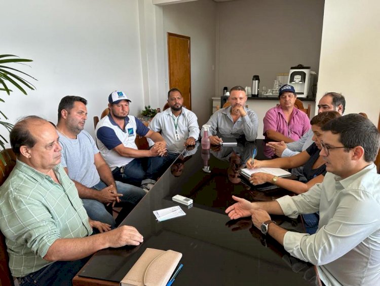 Prefeito de Ceres se reúne com presidente da Emater e sua equipe para discutir plano de fortalecimento da agricultura no município