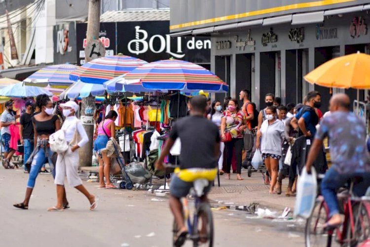 Código de posturas de Goiânia permite comércio após as 18h, som de até 80 decibéis e ambulantes em calçadas; veja mais alterações