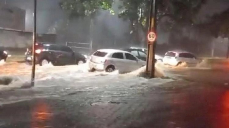 Chuvas fortes devem atingir cidades de Ceres, Rialma, Rubiataba, Itapaci e mais 120 cidades em Goiás neste sábado; veja quais