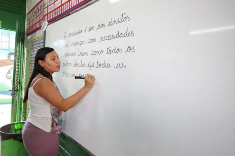 MEC abrirá mais de 1 milhão de vagas em curso de educação inclusiva para professores