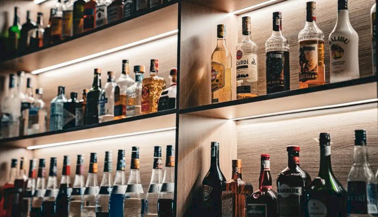 Casos de metanol derrubam vendas de bebidas em SP; em Goiânia, setor não identifica mudanças