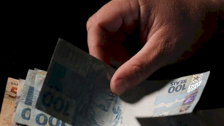 Décimo terceiro salário 2025: veja quando será paga a 1ª parcela do benefício