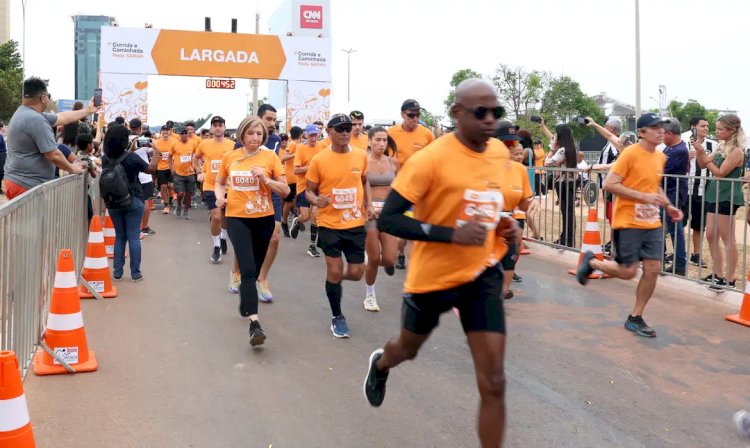 Esportes amadores combatem sedentarismo, mas podem causar lesões