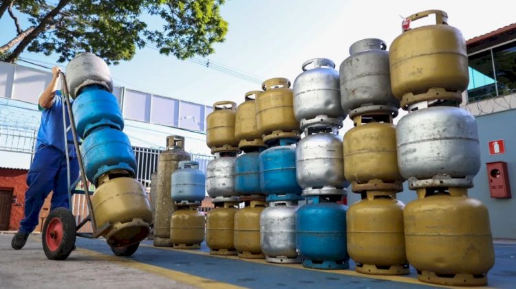 Gás do Povo: distribuição do vale recarga chega a Goiânia e outras nove capitais