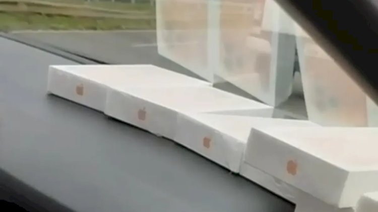 PRF apreende 80 celulares escondidos em compartimentos de carro na BR-153, em Goiânia