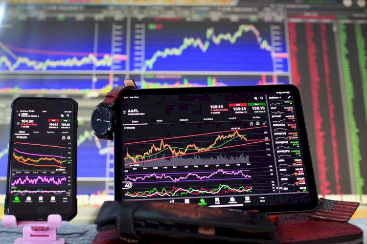 Todos os analistas de Wall Street agora preveem uma alta das ações em 2026