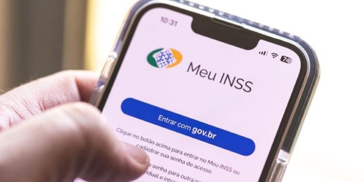 Aplicativo Meu INSS passa por mudança e aposentados são comunicados